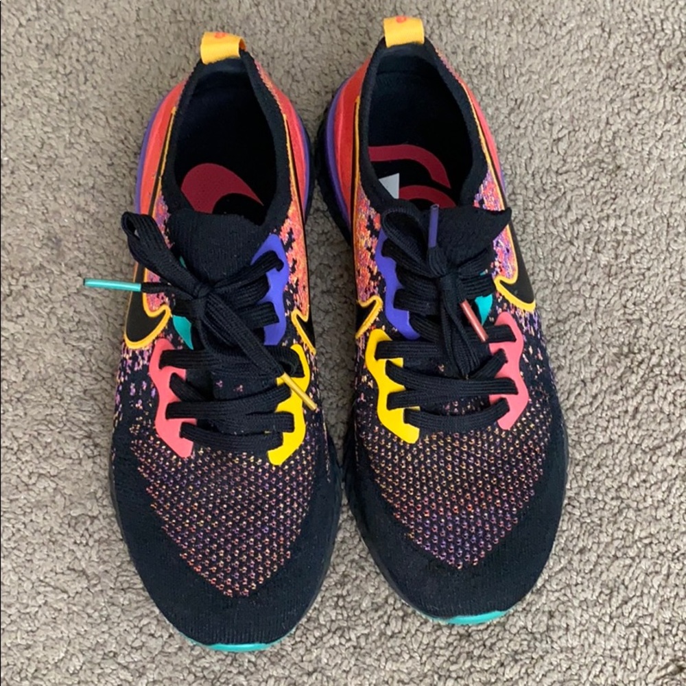 Nike Epic React sneakers